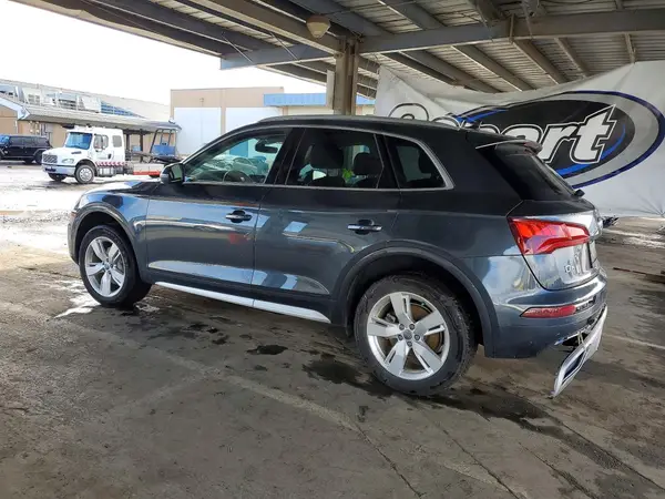 WA1BNAFY4J2082165 2018 AUDI Q5 - Image 2