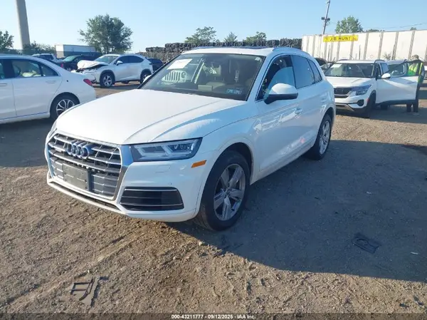 WA1BNAFY4J2097944 2018 AUDI Q5 - Image 2