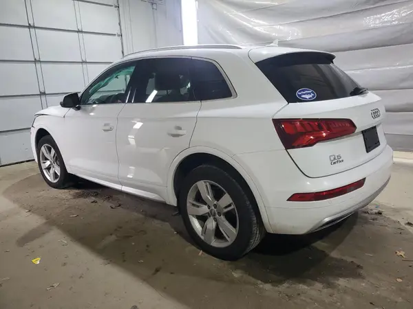 WA1BNAFY4J2100387 2018 AUDI Q5 - Image 2