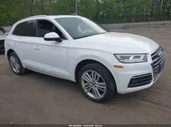 WA1BNAFY4J2100650 2018 AUDI Q5
