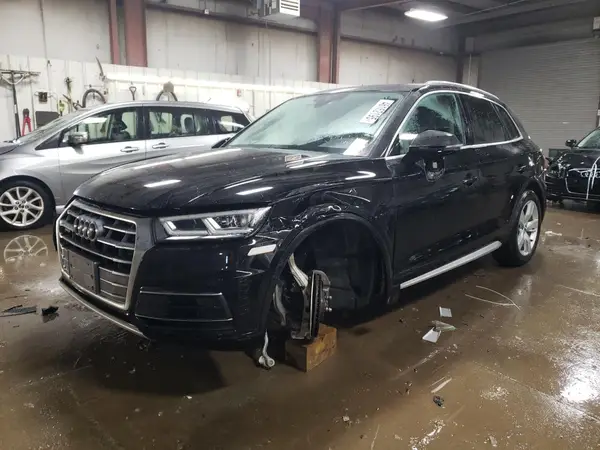 WA1BNAFY4J2101281 2018 AUDI Q5 - Image 1