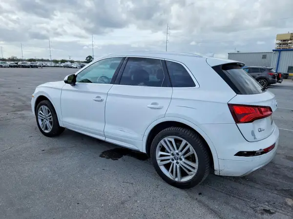 WA1BNAFY4J2104634 2018 AUDI Q5 - Image 2