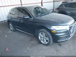 WA1BNAFY4J2105735 2018 AUDI Q5