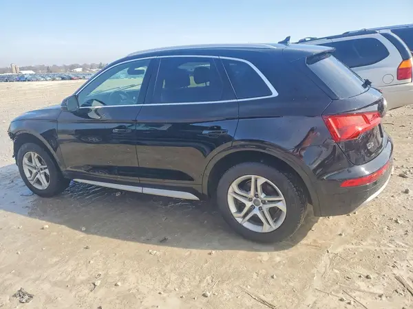 WA1BNAFY4J2115066 2018 AUDI Q5 - Image 2