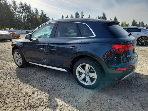 WA1BNAFY4J2125175 2018 AUDI Q5 - Image 2