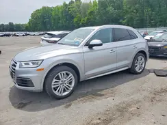 WA1BNAFY4J2125385 2018 AUDI Q5