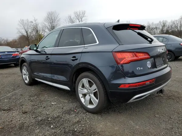 WA1BNAFY4J2144437 2018 AUDI Q5 - Image 2