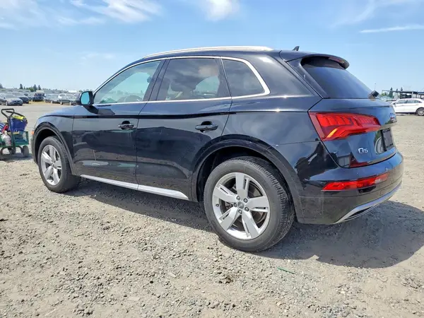 WA1BNAFY4J2150285 2018 AUDI Q5 - Image 2