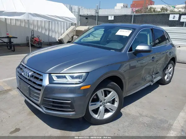 WA1BNAFY4J2161528 2018 AUDI Q5 - Image 2