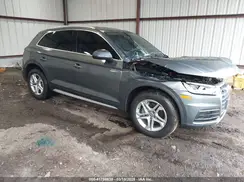 WA1BNAFY4J2163960 2018 AUDI Q5