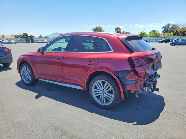 WA1BNAFY4J2165224 2018 AUDI Q5 - Image 2