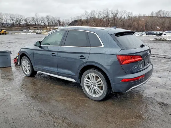 WA1BNAFY4J2166843 2018 AUDI Q5 - Image 2