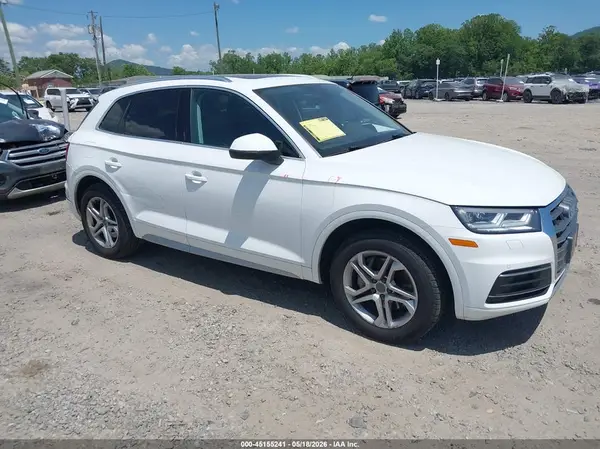 WA1BNAFY4J2182234 2018 AUDI Q5 - Image 1