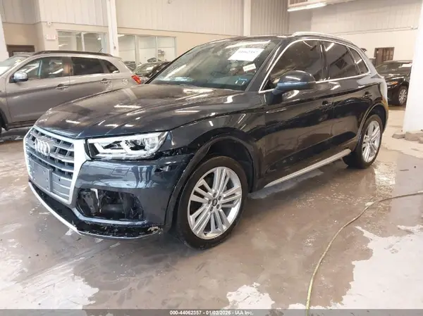 WA1BNAFY4J2183254 2018 AUDI Q5 - Image 2