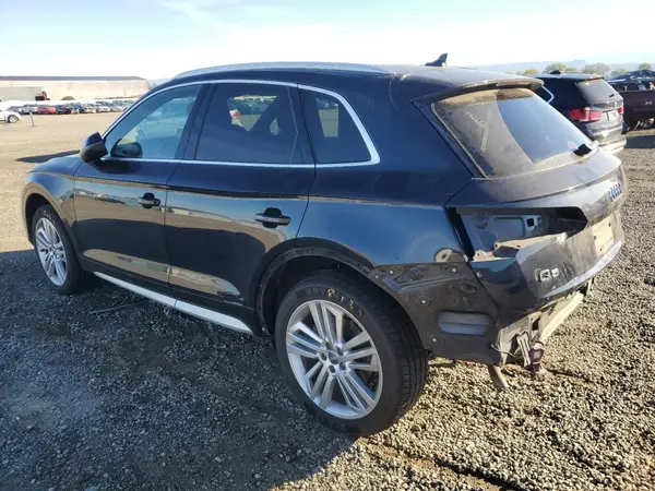 WA1BNAFY4J2196280 2018 AUDI Q5 - Image 2
