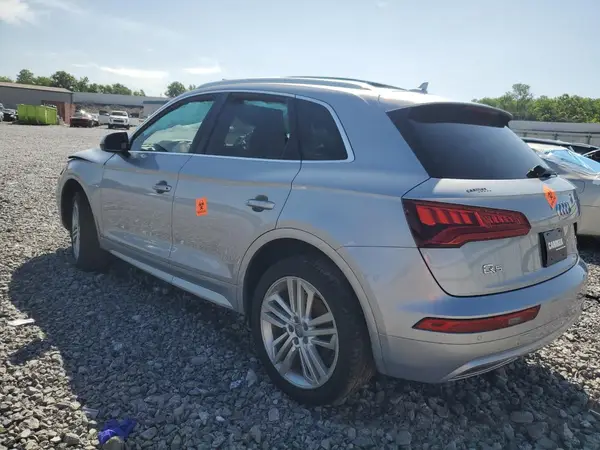 WA1BNAFY4J2205107 2018 AUDI Q5 - Image 2