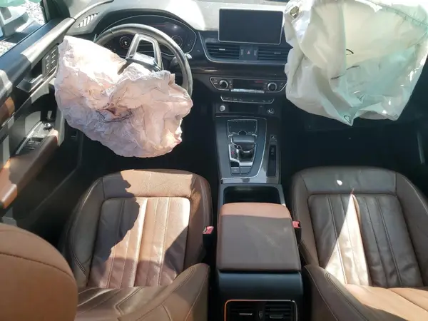 WA1BNAFY4J2205107 2018 AUDI Q5 - Image 8