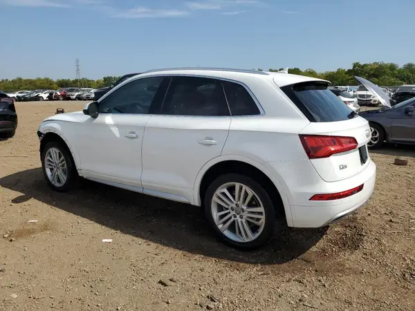 WA1BNAFY4J2205978 2018 AUDI Q5 - Image 2