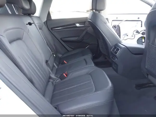 WA1BNAFY4J2206015 2018 AUDI Q5 - Image 8