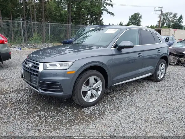 WA1BNAFY4J2215099 2018 AUDI Q5 - Image 2