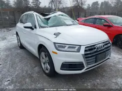 WA1BNAFY4J2221775 2018 AUDI Q5