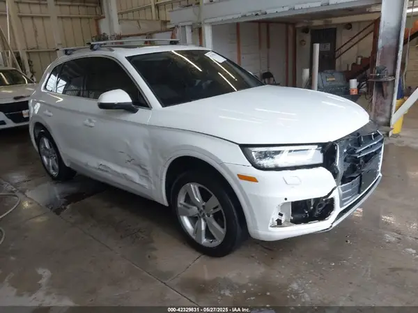 WA1BNAFY4J2230802 2018 AUDI Q5 - Image 1