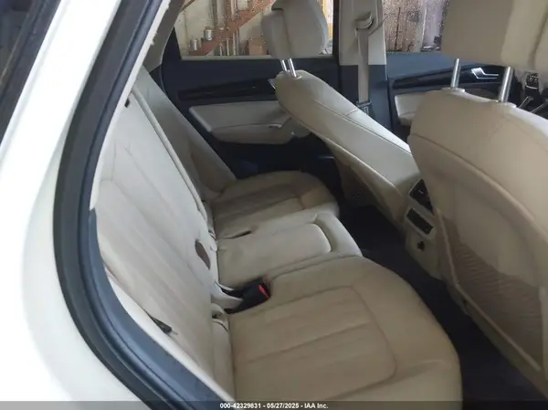 WA1BNAFY4J2230802 2018 AUDI Q5 - Image 8