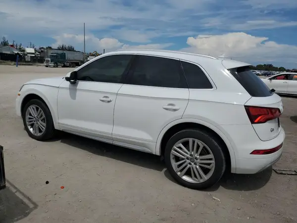 WA1BNAFY4J2232050 2018 AUDI Q5 - Image 2