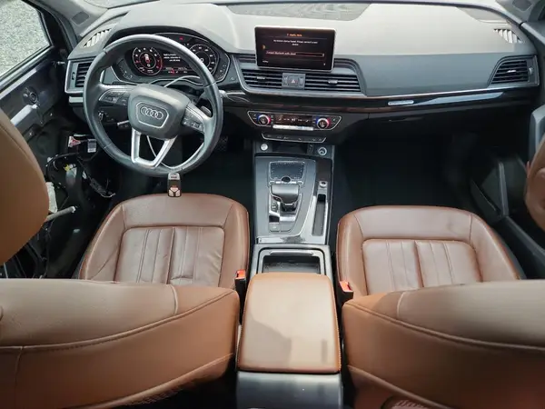WA1BNAFY4J2235725 2018 AUDI Q5 - Image 8