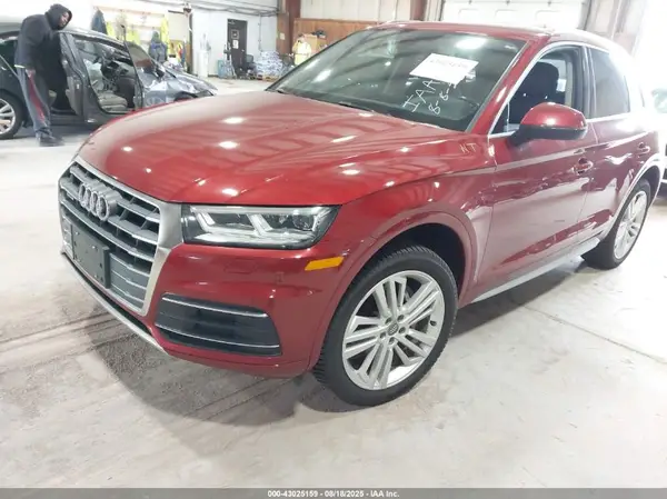 WA1BNAFY4J2241993 2018 AUDI Q5 - Image 2