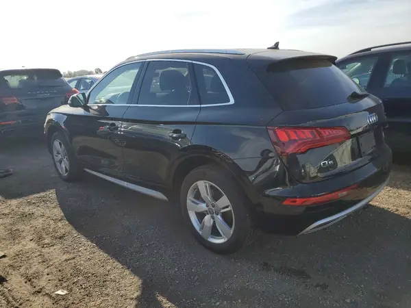 WA1BNAFY4J2242769 2018 AUDI Q5 - Image 2
