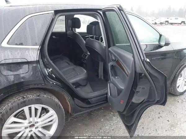 WA1BNAFY4J2245980 2018 AUDI Q5 - Image 8