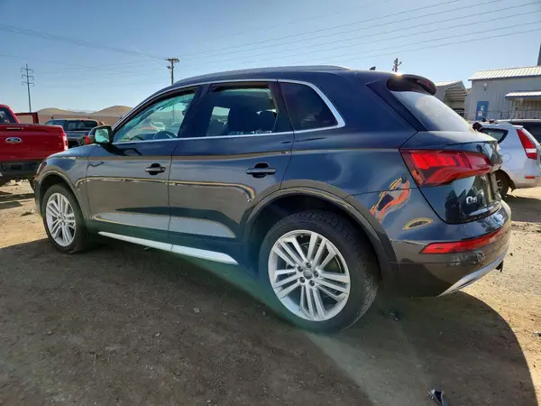 WA1BNAFY4K2017706 2019 AUDI Q5 - Image 2