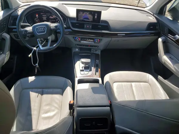 WA1BNAFY4K2023540 2019 AUDI Q5 - Image 8