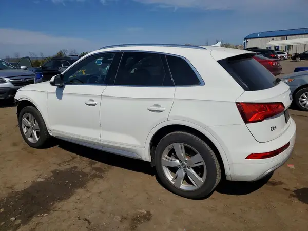 WA1BNAFY4K2051239 2019 AUDI Q5 - Image 2