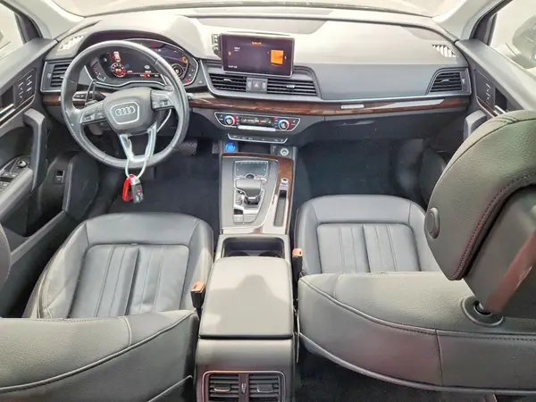 WA1BNAFY4K2085679 2019 AUDI Q5 - Image 8