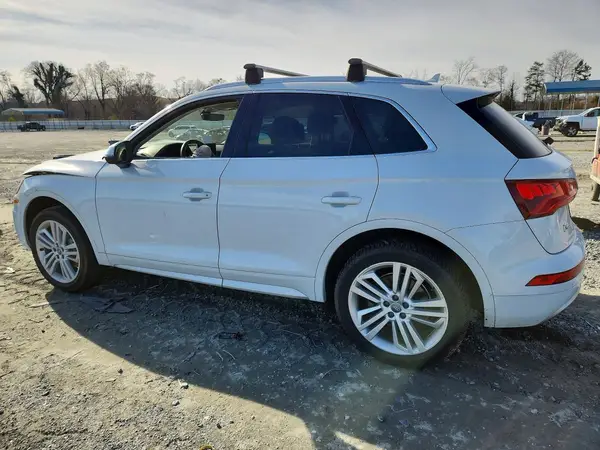 WA1BNAFY4K2092969 2019 AUDI Q5 - Image 2