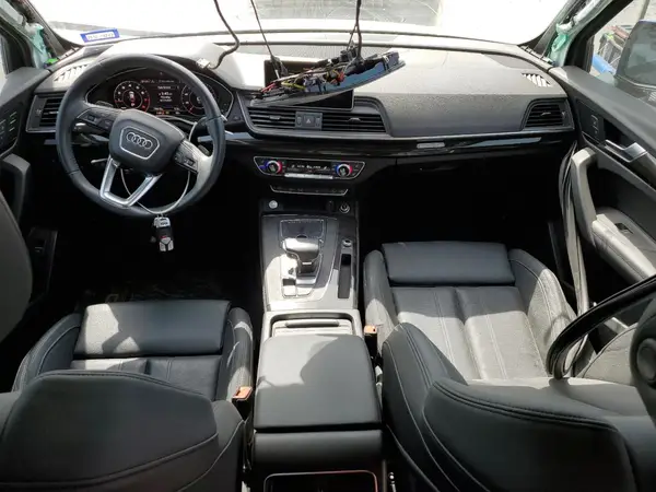 WA1BNAFY4K2095628 2019 AUDI Q5 - Image 8