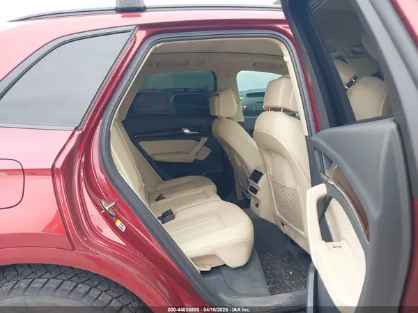 WA1BNAFY4K2096746 2019 AUDI Q5 - Image 8