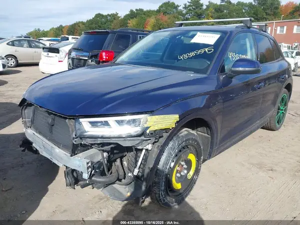 WA1BNAFY4K2100763 2019 AUDI Q5 - Image 2
