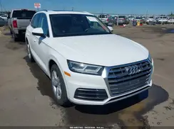 WA1BNAFY4K2105977 2019 AUDI Q5
