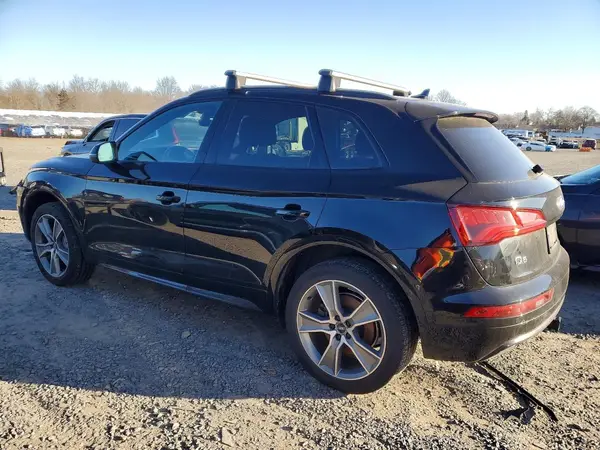 WA1BNAFY4K2124948 2019 AUDI Q5 - Image 2