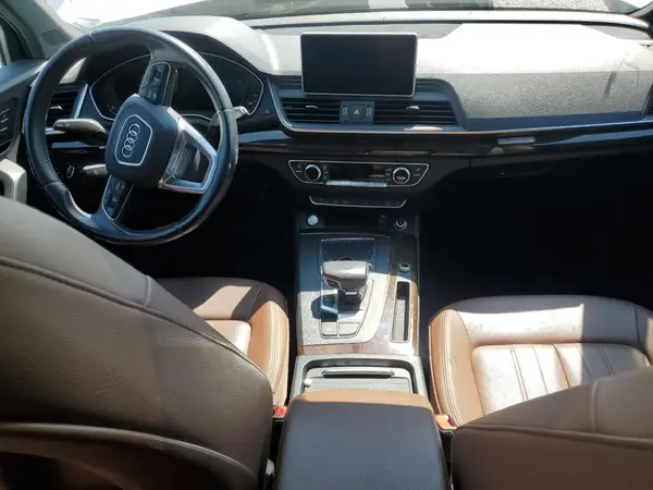 WA1BNAFY4K2129096 2019 AUDI Q5 - Image 8