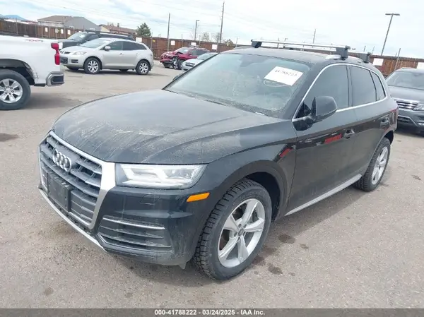 WA1BNAFY4L2006576 2020 AUDI Q5 - Image 2