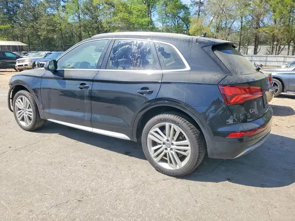 WA1BNAFY4L2022650 2020 AUDI Q5 - Image 2