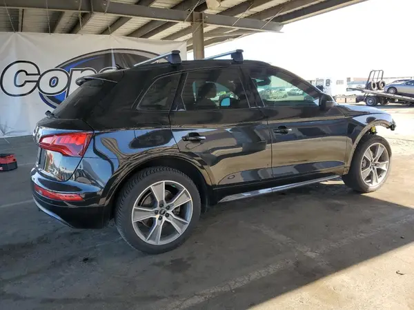 WA1BNAFY4L2030974 2020 AUDI Q5 - Image 2