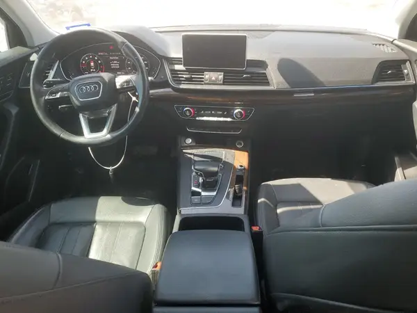 WA1BNAFY4L2042557 2020 AUDI Q5 - Image 8