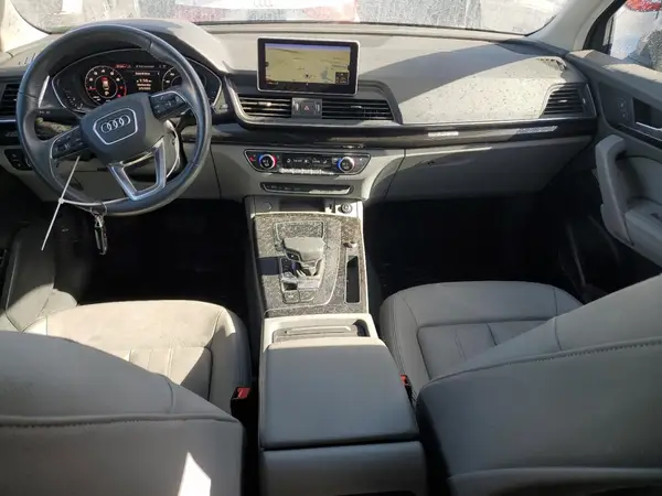 WA1BNAFY4L2047094 2020 AUDI Q5 - Image 8