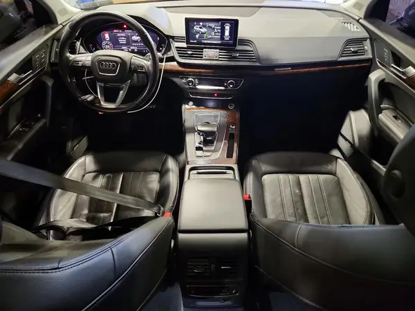 WA1BNAFY4L2056054 2020 AUDI Q5 - Image 8