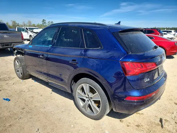 WA1BNAFY4L2062811 2020 AUDI Q5 - Image 2